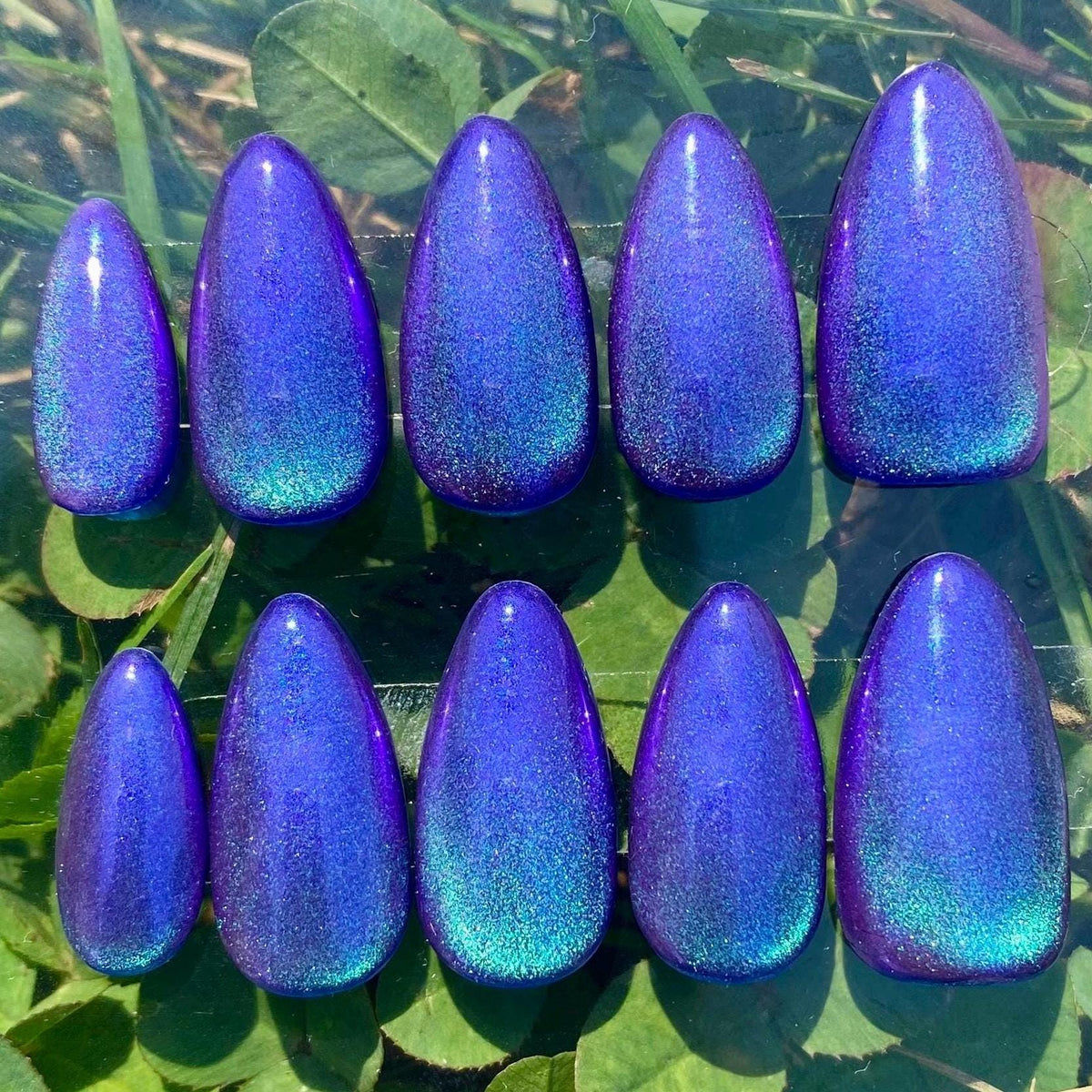 press on nails - mermaid cat eye chrome