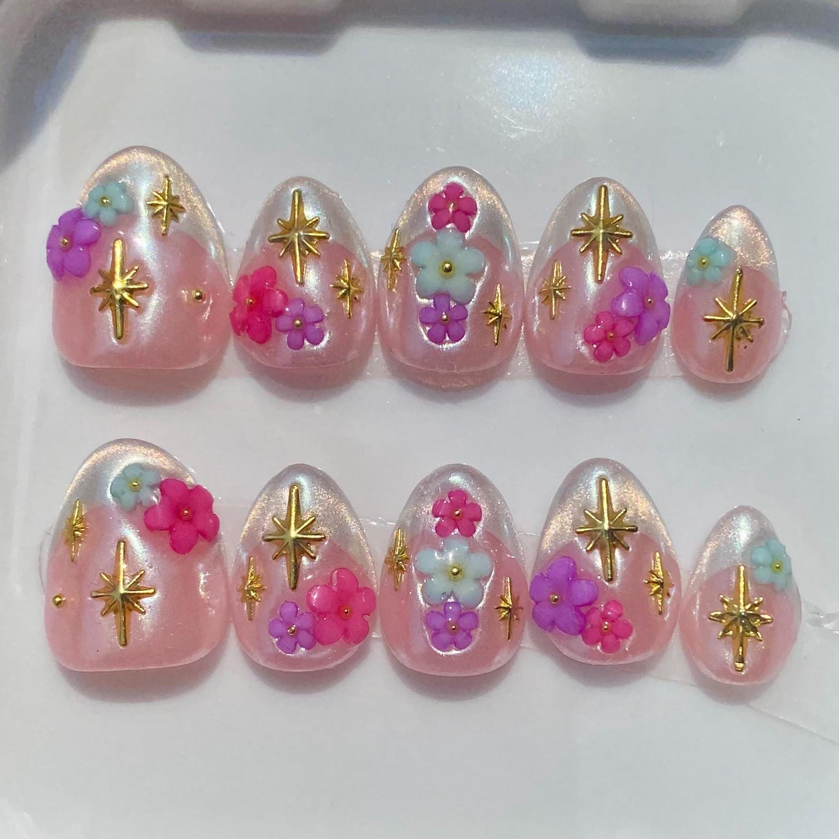 press on nails - starz & flowerz