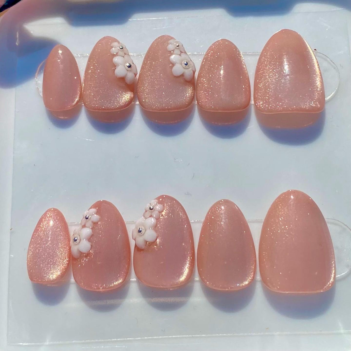 press on nails - nude cat eye with flowers