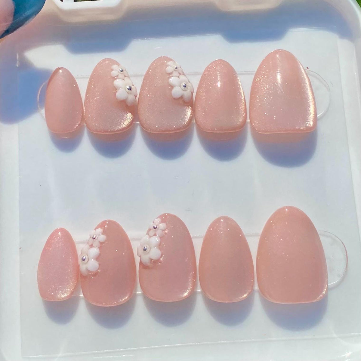 press on nails - nude cat eye with flowers