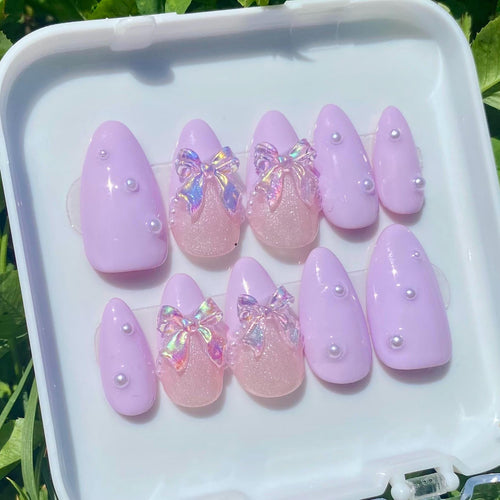 press on nails - cutesy lilac frenchies